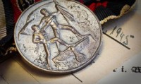 世界大学生赛事中国代表团夺得多枚奖牌，世界大学生赛事中国代表团夺得多枚奖牌